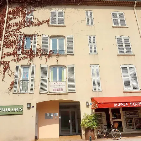 Apartamento Semiramis *